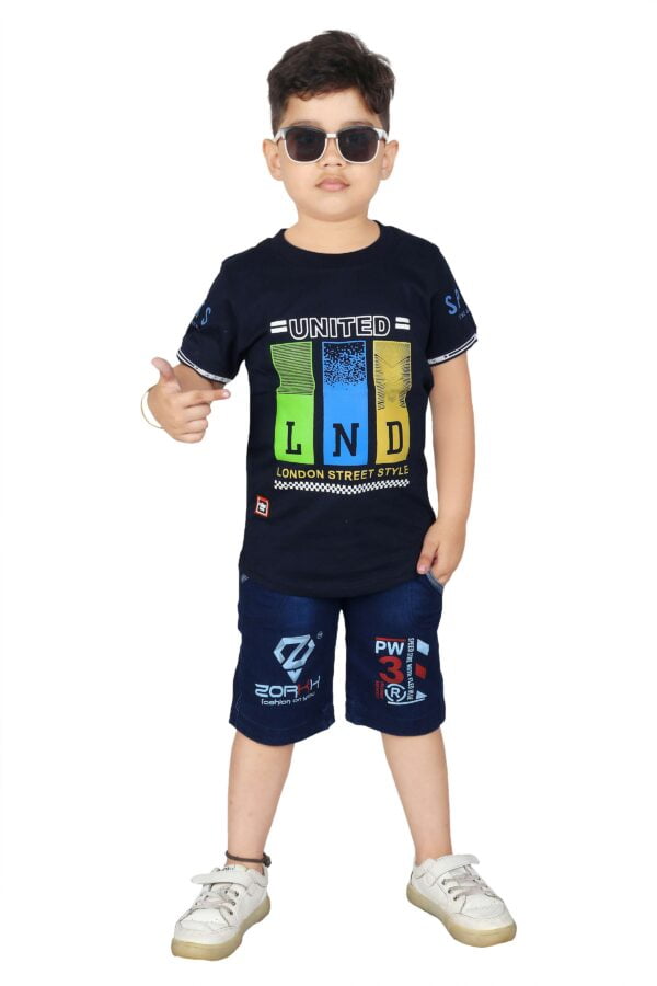 Kids Boys Printed Cotton Top and Jeans Capri Set for (1 to 7 years)